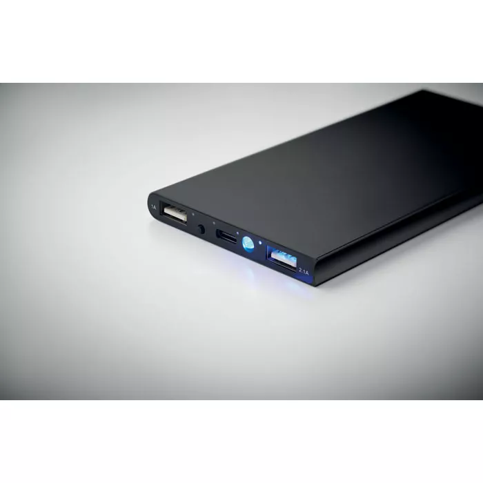 POWERFLAT8C-8000-mAh-powerbank-akkumulator-fekete__660197