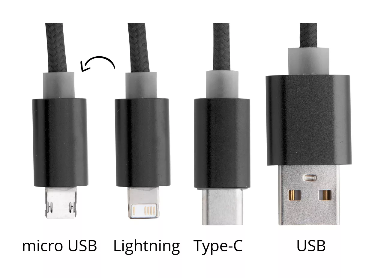 Scolt-USB-toltokabel-fekete__571350