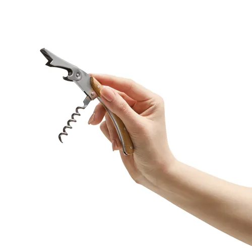 PULLY - pincérbicska,