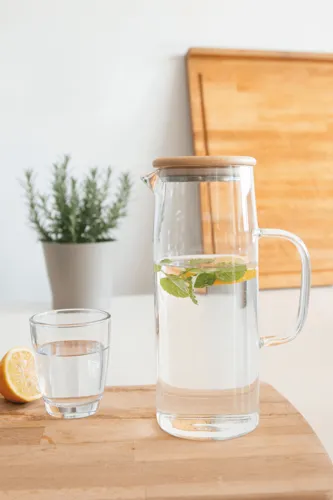 BAMBOO PITCHER - üvegkancsó