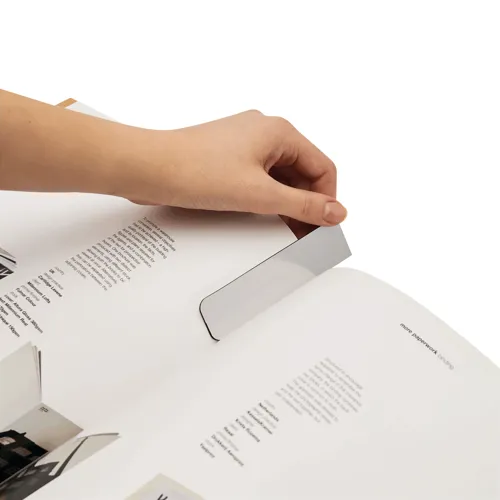 RESUME - mágneses könyvjelző