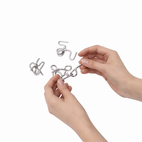 CLEVER CONCEPTION - ördöglakat fém ügyességi játék