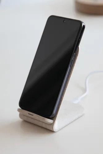 INDUCTIVE - vezeték nélküli töltőállomás