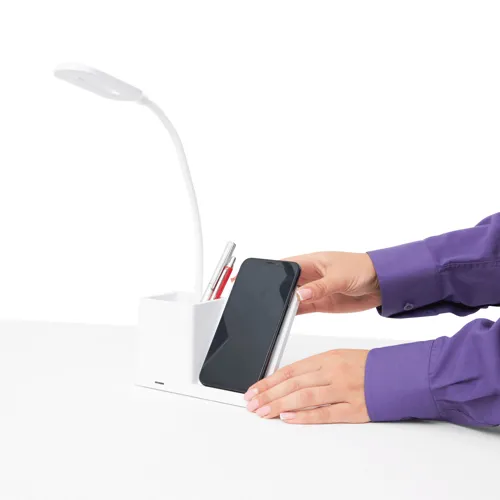 LIGHT & CHARGE - asztali lámpa töltőállomással  
