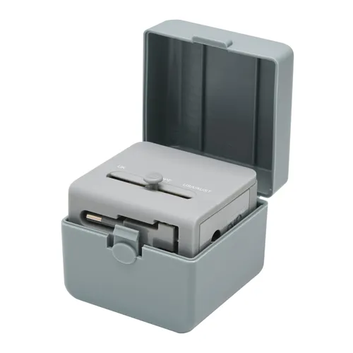 TRAVEL MATE - utazó adapter  