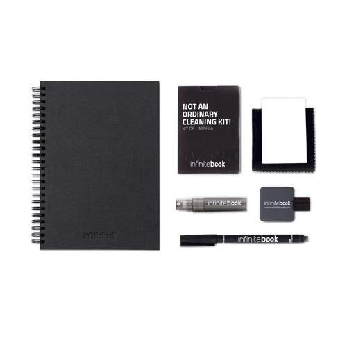 STARTER KIT INFINITEBOOK A5 PLANNER TEXTURE. Készlet, amely tartalmazza az „Infinitebook” kemény borítós könyvet, 1 tisztító készletet, 1 jelölőt és 1 golyóstoll tartót