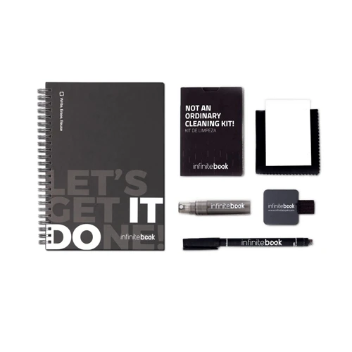 STARTER KIT INFINITEBOOK. Infinitebook" készlet keménytáblás borítóval, 1 tisztító készlettel, 1 jelölővel és 1 golyóstoll-tartóval