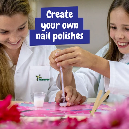 MANICURE STUDIO. Manikűr gyár gyerekeknek ideális Vegyes színek 