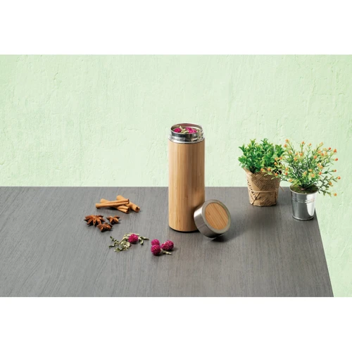 NATUREL. Bambusz és rozsdamentes acél (90%-ban újrahasznosított) termosz 430 ml Natúr 