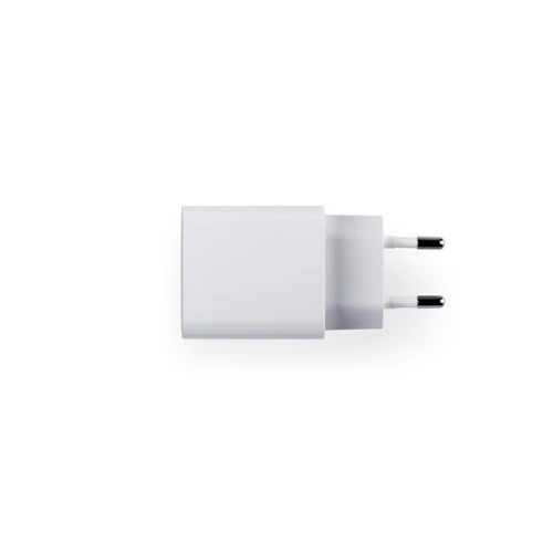 WEGENER. Tápegység USB-A csatlakozóval 18W és USB-C 20W újrahasznosított ABS-ből (100% rABS) Fehér 