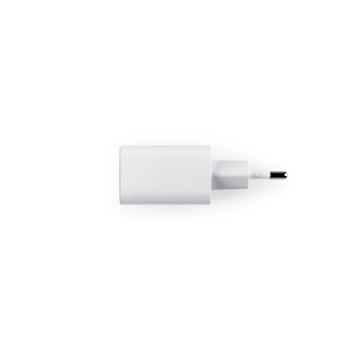 WEGENER. Tápegység USB-A csatlakozóval 18W és USB-C 20W újrahasznosított ABS-ből (100% rABS) Fehér 