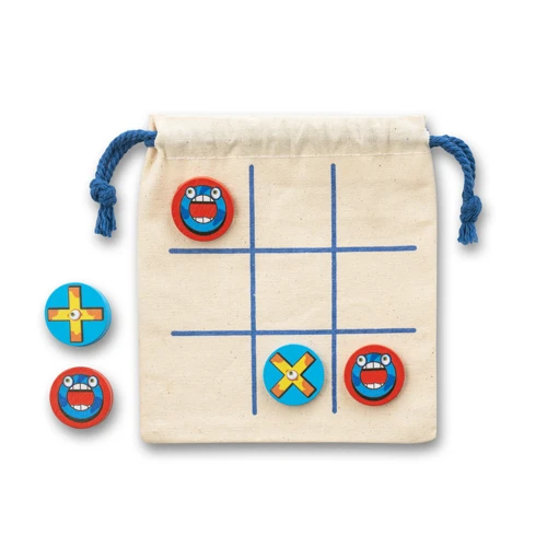 CROSSES. Klasszikus, 10 darabos, fa amőba játékkészlet