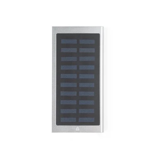 CLERK. 8.000 mAh kapacitású power bank napelemmel 100%-ban újrahasznosított alumíniumból Szatén ezüst 
