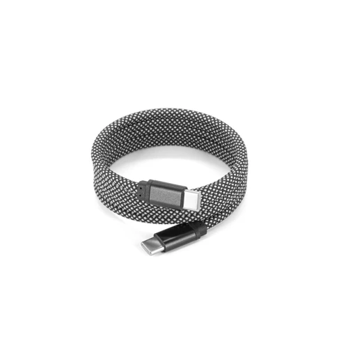 NADELLA. USB-C–USB-C kábel fonott poliészter vezetékkel (60 W),** mágneses rendszerrel a könnyű feltekeréshez Fekete 