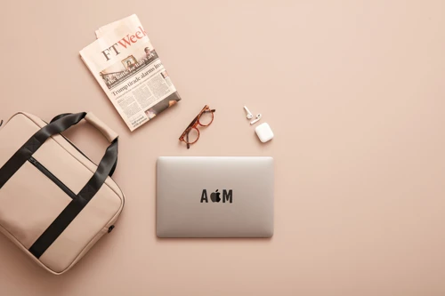 VINGA Baltimore laptoptáska Barna 