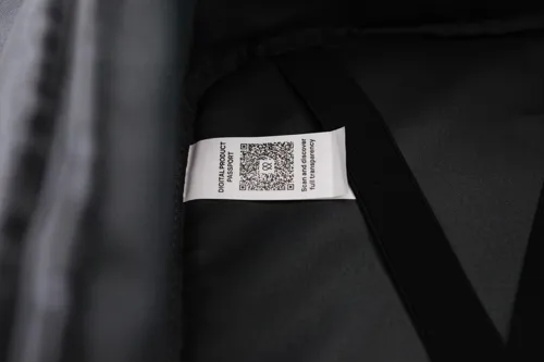 Armond Aware™ RPET Free On Board hátizsák utazáshoz Kék 