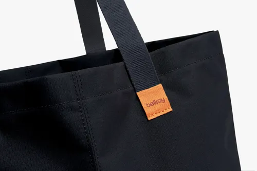 Bellroy Market hordtáska Fekete 
