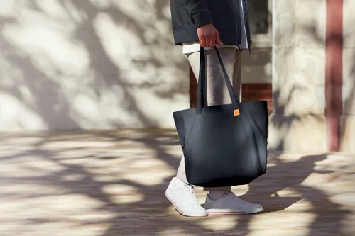Bellroy Market hordtáska Fekete 