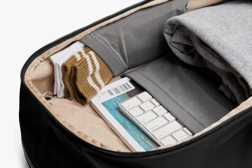 Bellroy Transit munkatáska Fekete 