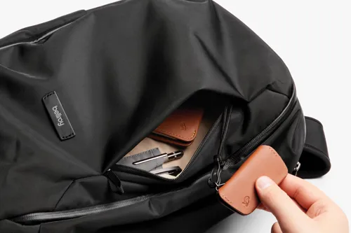 Bellroy Transit munkatáska Fekete 