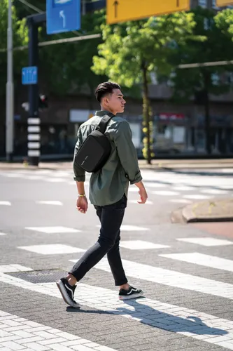 Bobby Sling Fekete 
