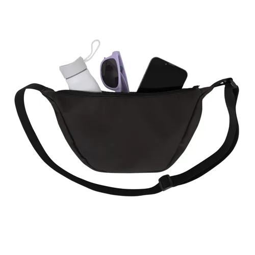 Crescent AWARE™ RPET félhold alakú sling táska Fekete 