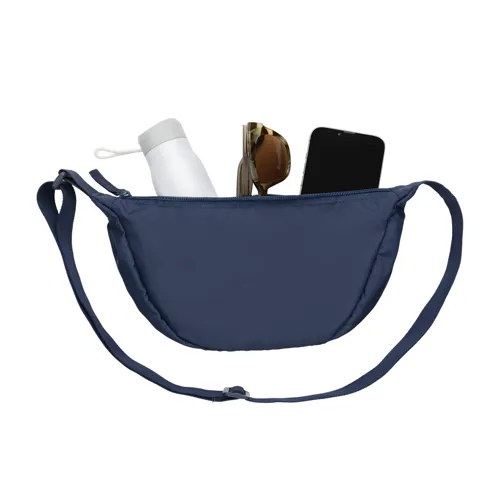 Crescent AWARE™ RPET félhold alakú sling táska Kék 