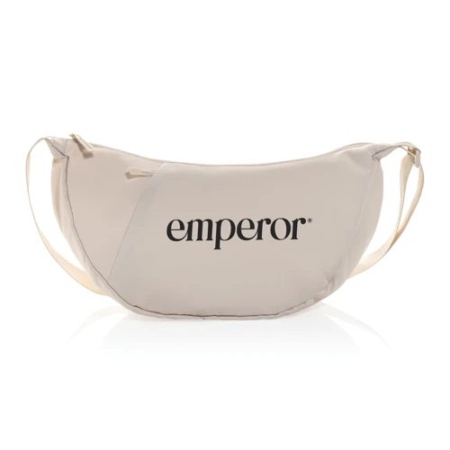 Crescent XL AWARE™ RPET félhold alakú sling táska Barna 