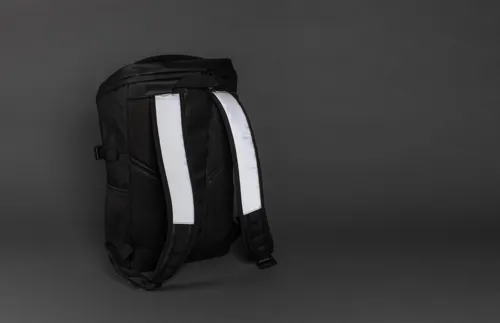 Fényvisszaverő PU 15,6"-os laptop hátizsák Fekete 
