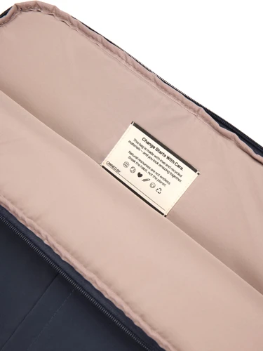 KENTO URBAN RCS újrahasznosított nejlon 15,6 colos laptoptok Kék 