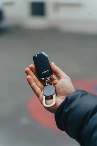 Kulcskereső kulcstartó lokátorral, USB C-vel Fekete 