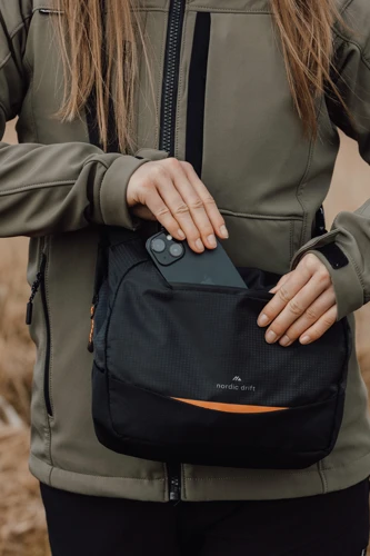 Nordic Drift Trail RCS crossbody táska, 4 l Fekete 