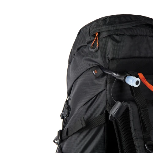 Nordic Drift Trail RCS hátizsák, 33 l Fekete 