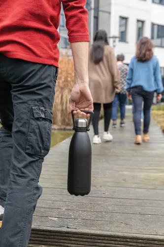 RCS újrahasznosított rozsdamentes acél termosz 1,5 l Fekete 