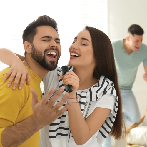 Singvibe RCS újrah. műanyag karaoke szett dupla mikrofonnal Fekete 