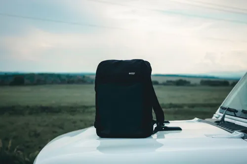 Swiss Peak 15"-es RFID lopásgátló & USB, PVC-mentes hátizsák Fekete 