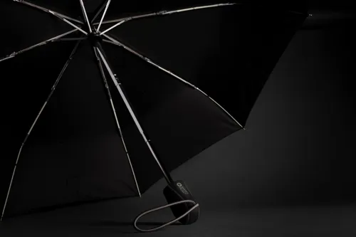 Swiss Peak AWARE™ Traveller 21”-es automata esernyő Fekete 