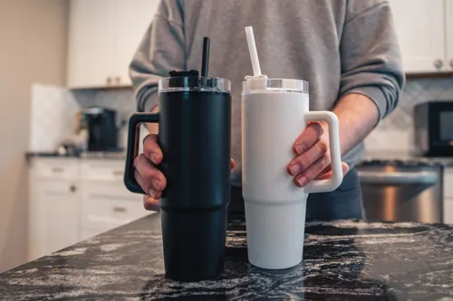 Tana RCS újrahasznosított műanyag pohár fogantyúval, 750 ml Fehér 