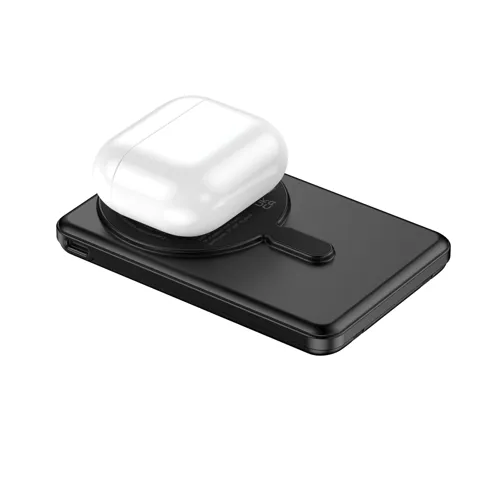 Urban Vitamin Redwood 5 az 1-ben PD mágneses powerbank Fekete 