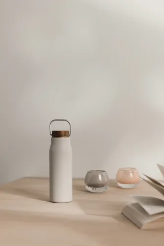 VINGA Ciro RCS újrahasznosított vákuumpalack, 300 ml Barna 