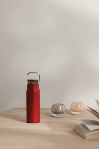 VINGA Ciro RCS újrahasznosított vákuumpalack, 300 ml Piros 