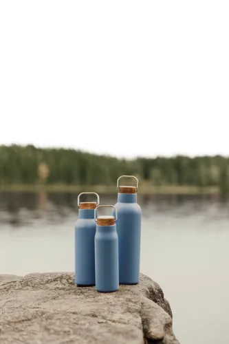 VINGA Ciro RCS újrahasznosított vákuumpalack, 580 ml Kék 