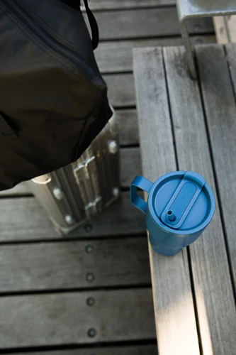 VINGA Eos Voyager RCS újrahasznosított SS 800 ML Kék 