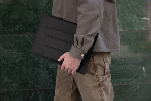 XD Design Mobile irodai 14"-es tok, fekete Fekete 
