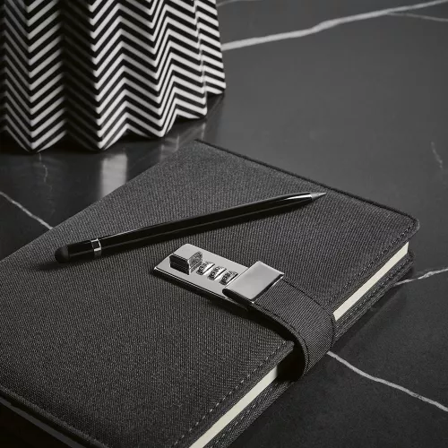 Melville Notebook Fekete 