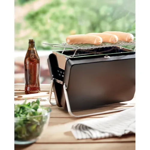 BBQ TO GO Hordozható állványos grill Fekete 