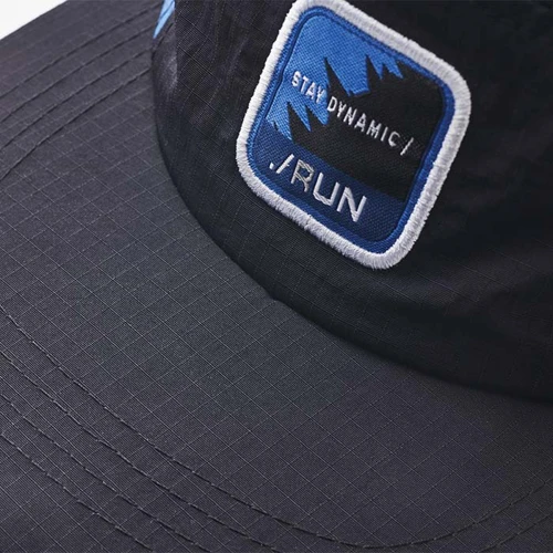 Könnyű ripstop sportsapka.  