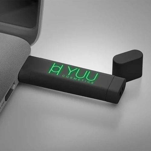 Logó-megvilágított USB pendrive 1-64GB.  