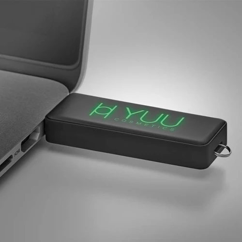 Logó-megvilágított USB pendrive 1-64GB.  