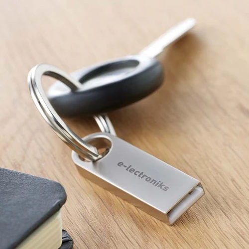 Mini, cink ötvözet USB pendrive 1-64GB.  